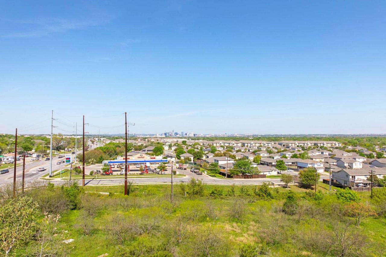 Motel 6 Austin Airport 외부 사진